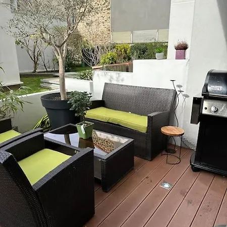 Modern T2 App Terrasse דירה פוטו